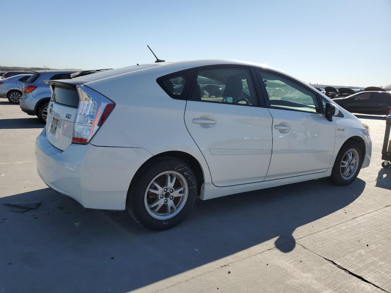 2011 Toyota Prius - Image 3