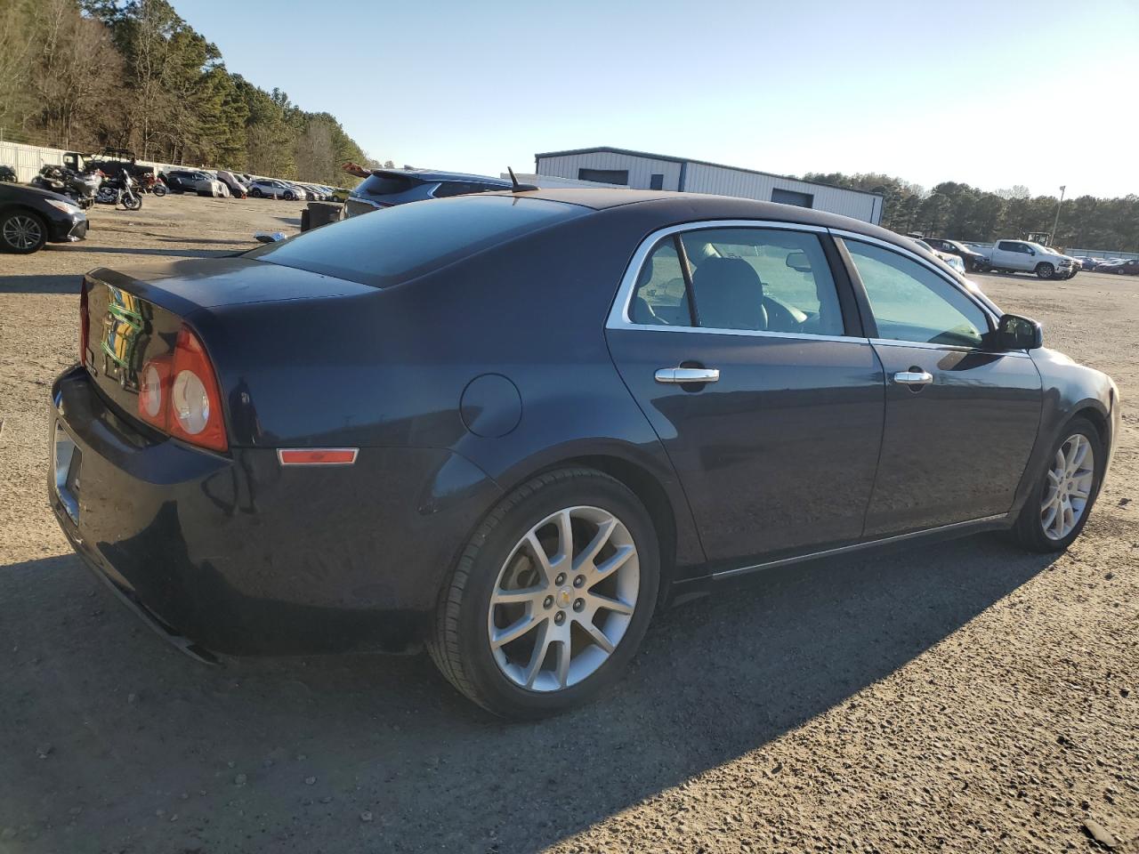 2011 Chevrolet Malibu - Image 3