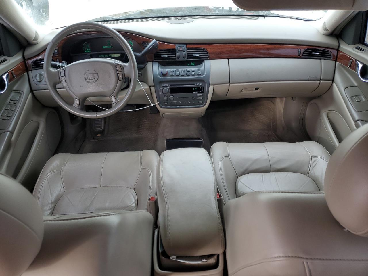 2004 Cadillac De Ville - Image 8