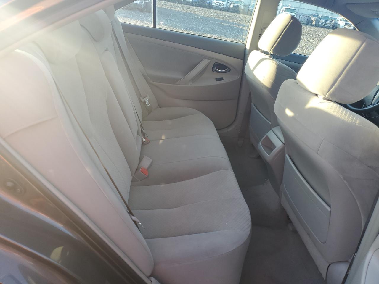 2009 Toyota Camry - Image 10