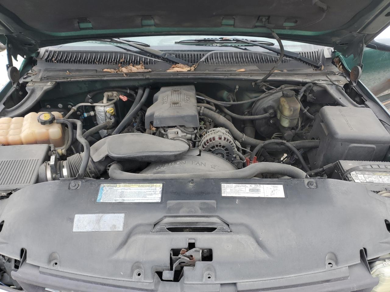 2000 Chevrolet Silverado - Image 11