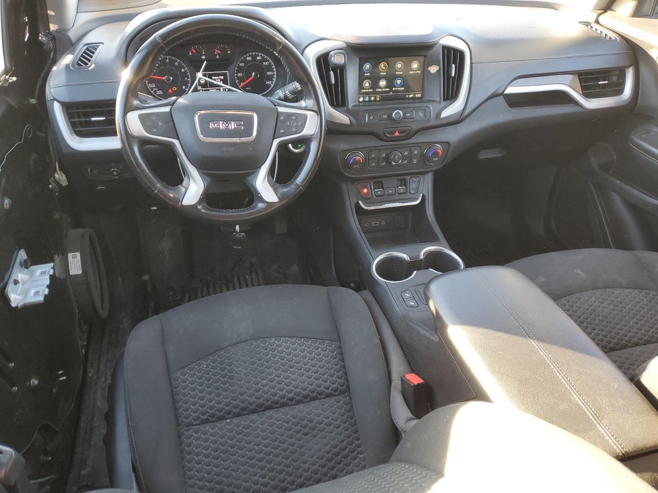 2018 GMC Terrain - Image 8