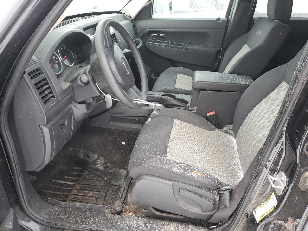 2009 Jeep Liberty (North America) - Image 7
