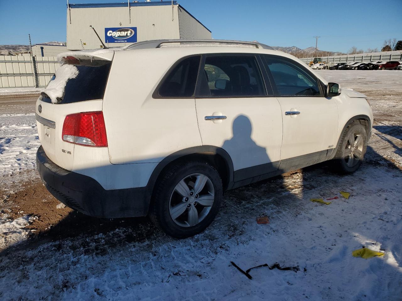 VIN 5XYKUDA21DG399635 2013 KIA SORENTO no.3