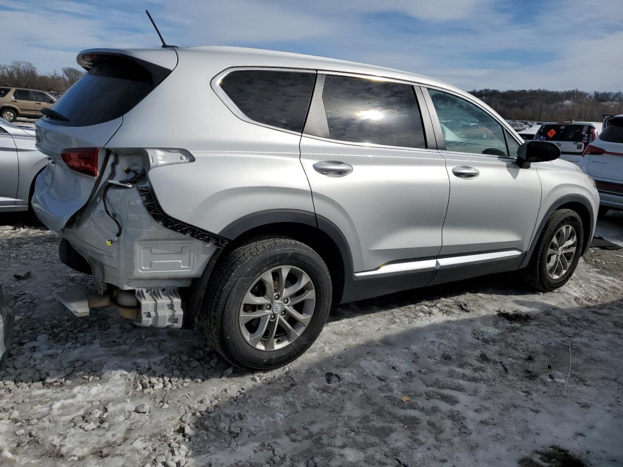 2019 Hyundai Santa Fe - Image 3