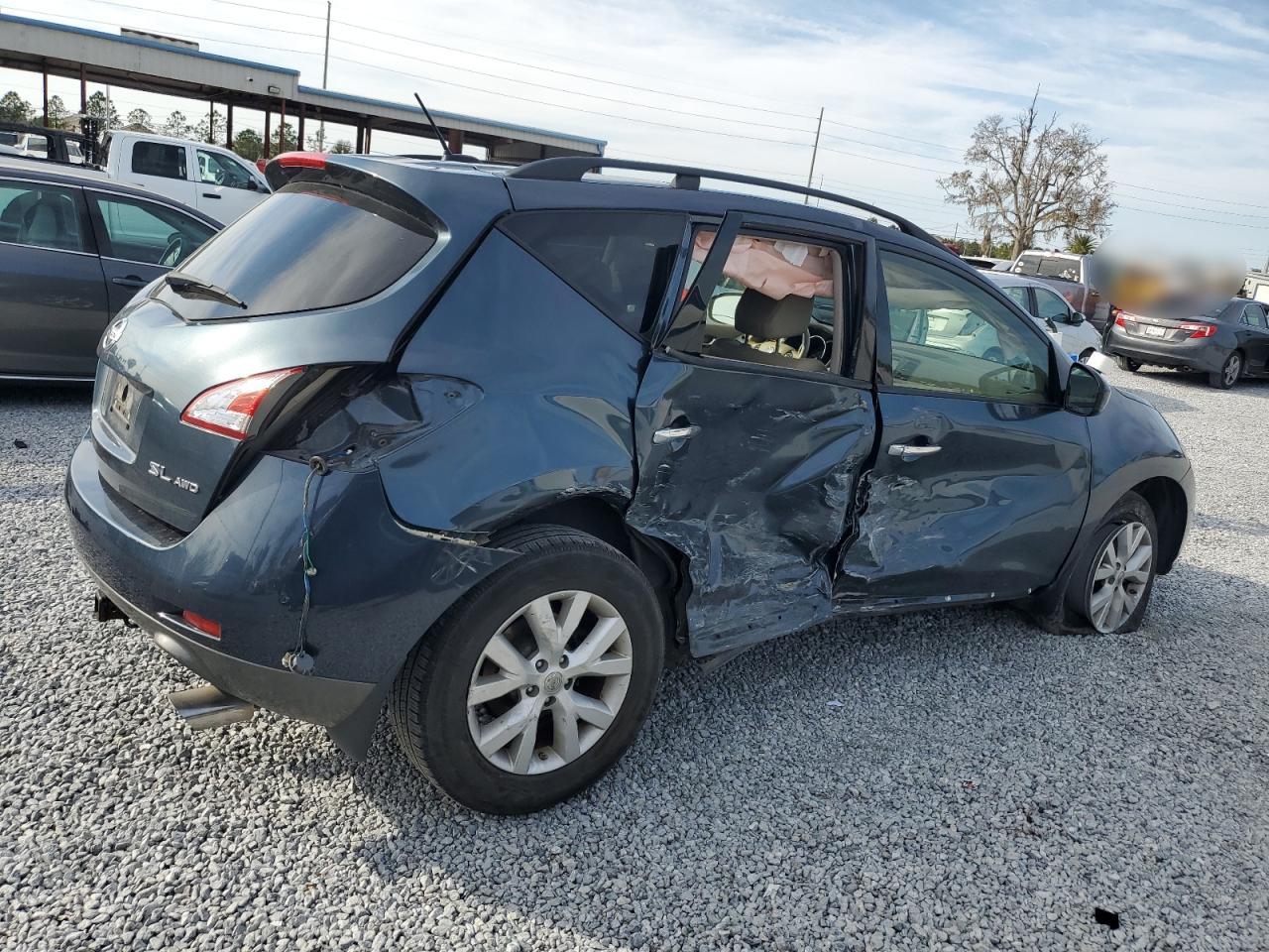 2014 Nissan Murano - Image 3
