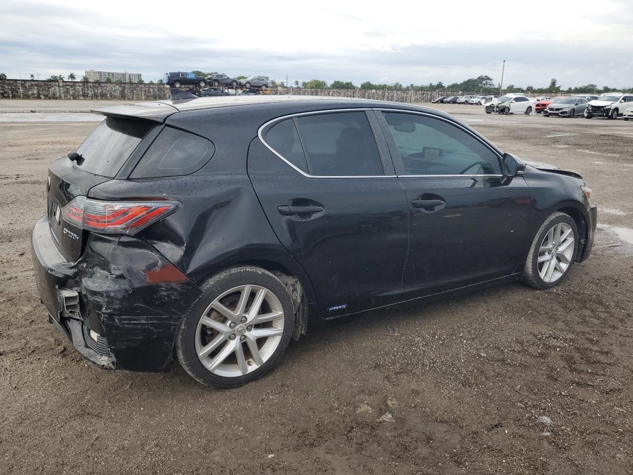 VIN JTHKD5BH5G2259044 2016 LEXUS CT 200 no.3