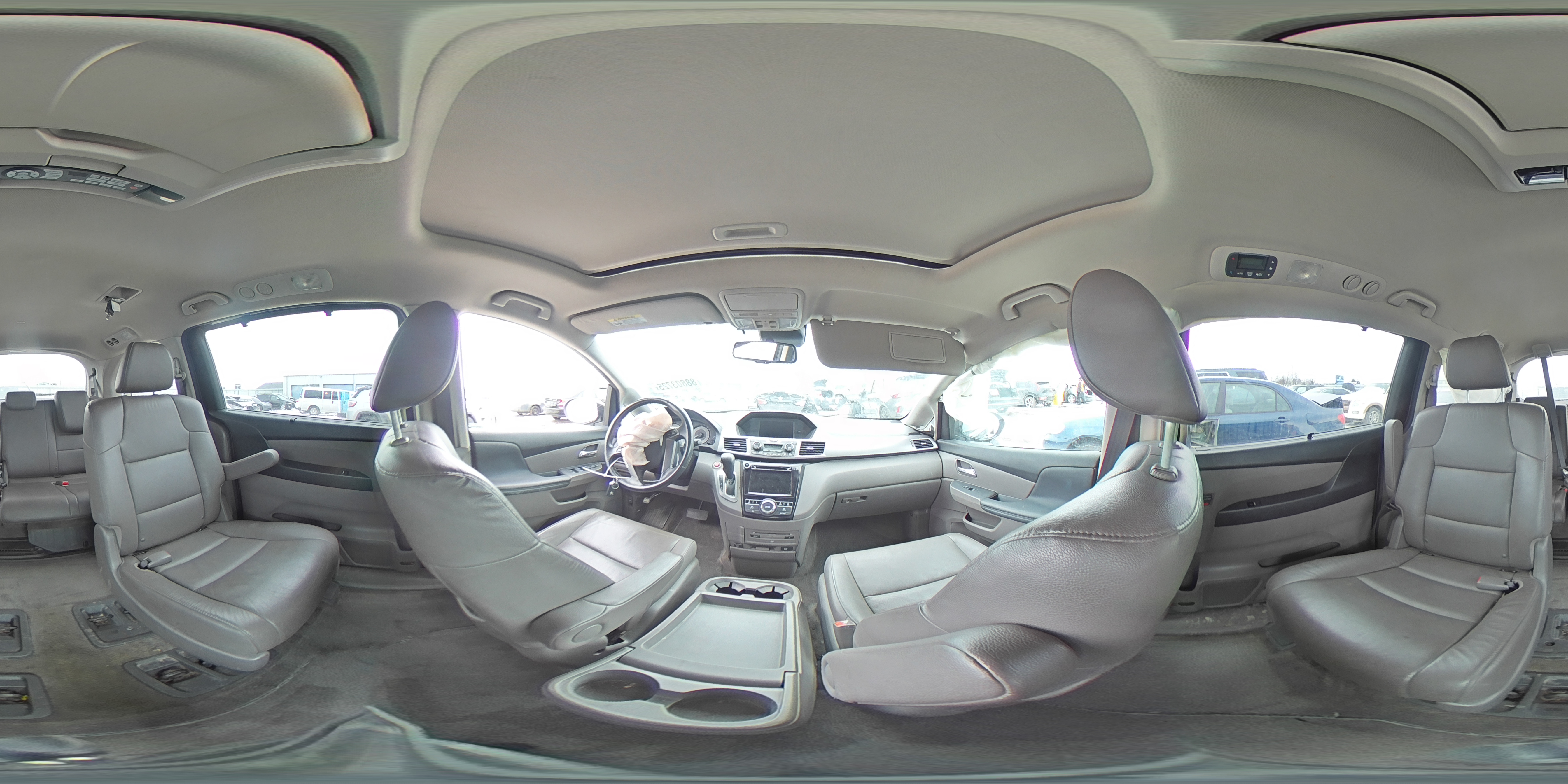 2014 Honda Odyssey - Image 15