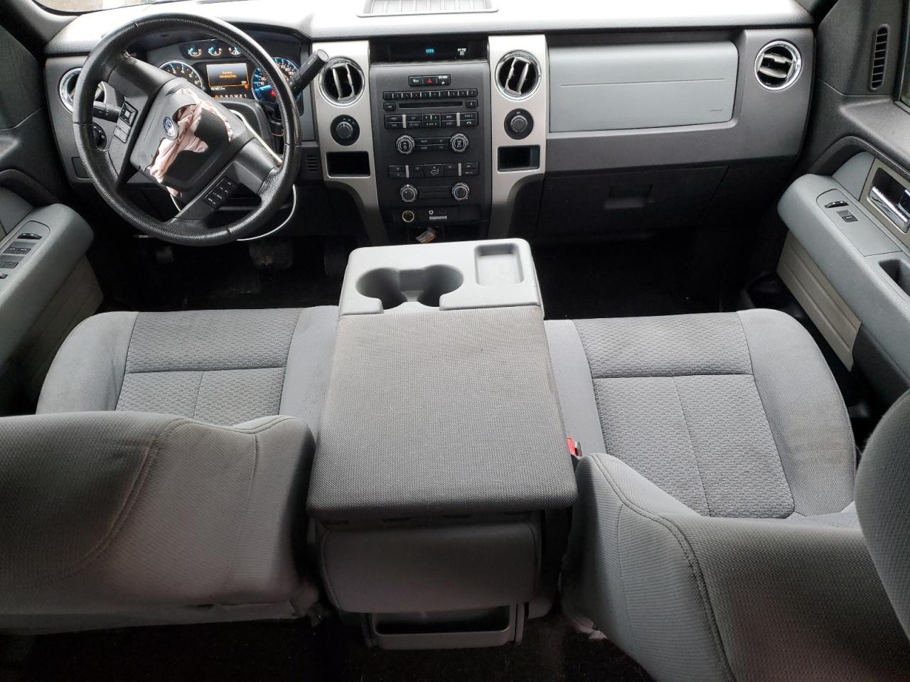 2011 Ford F-150 - Image 8
