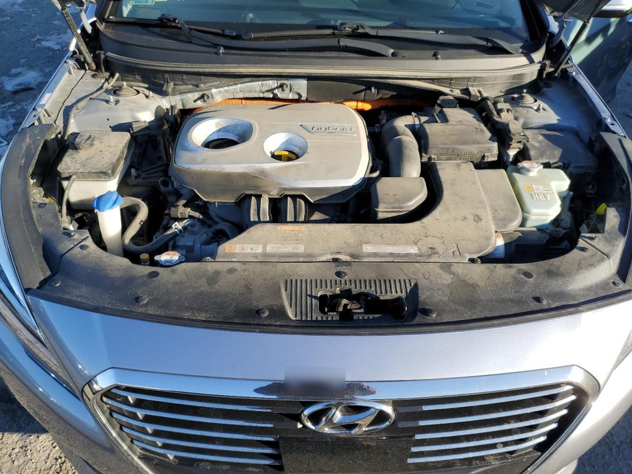 2016 Hyundai Sonata - Image 11