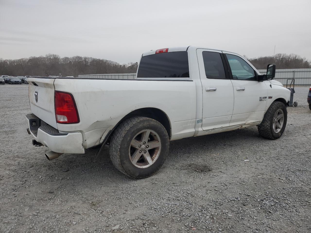 2014 RAM 1500 - Image 3