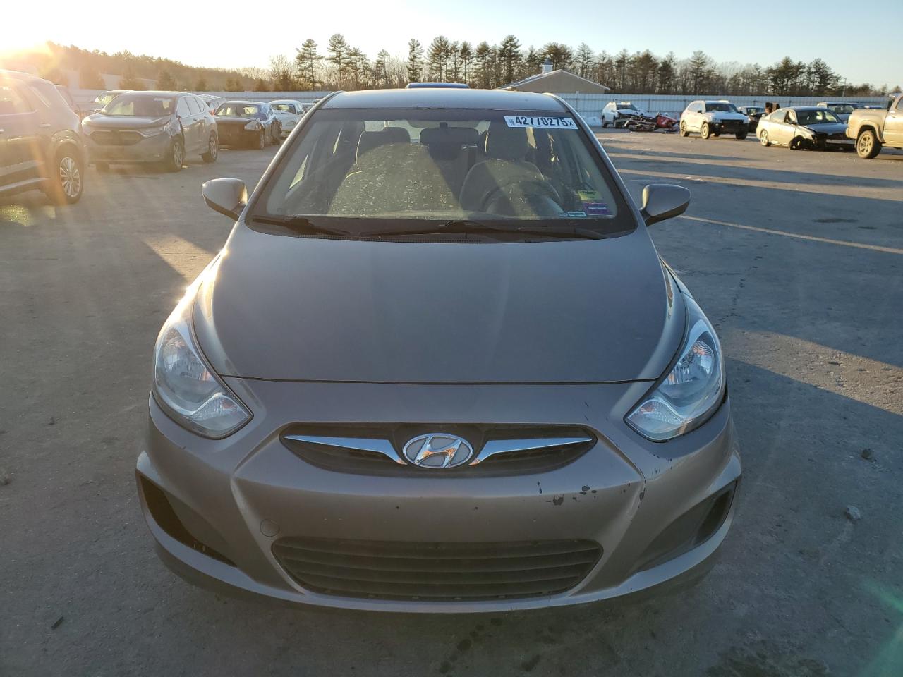 2014 Hyundai Accent - Image 5