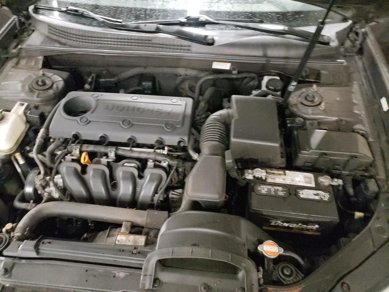 2009 Hyundai Sonata - Image 11