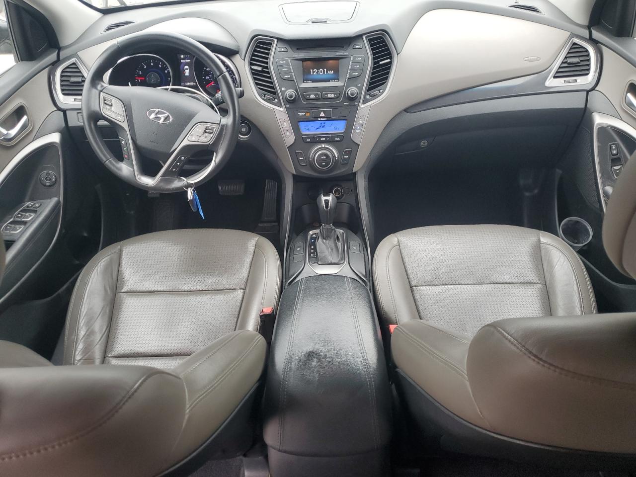 2013 Hyundai Santa Fe - Image 8