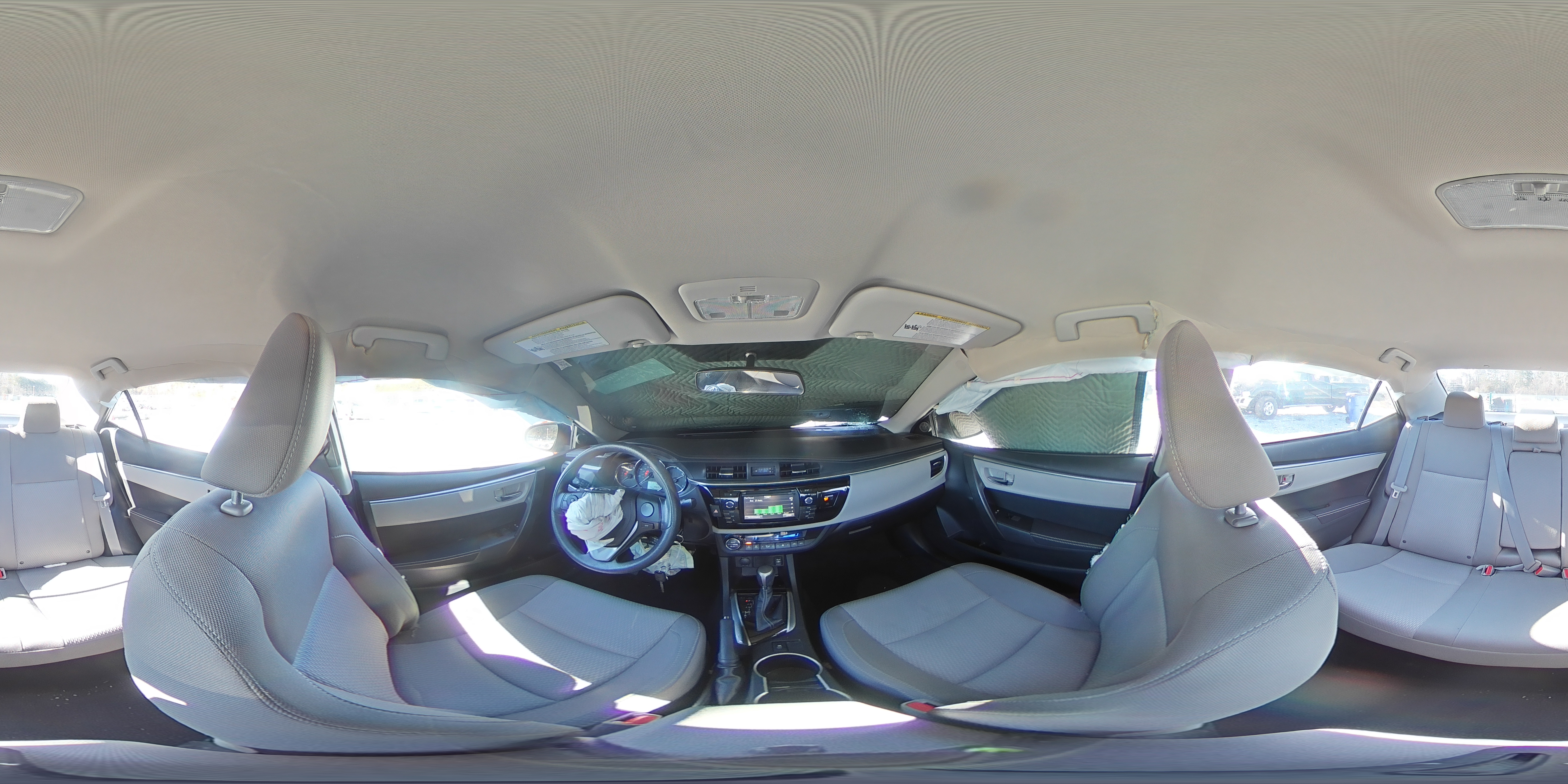 2015 Toyota Corolla - Image 12