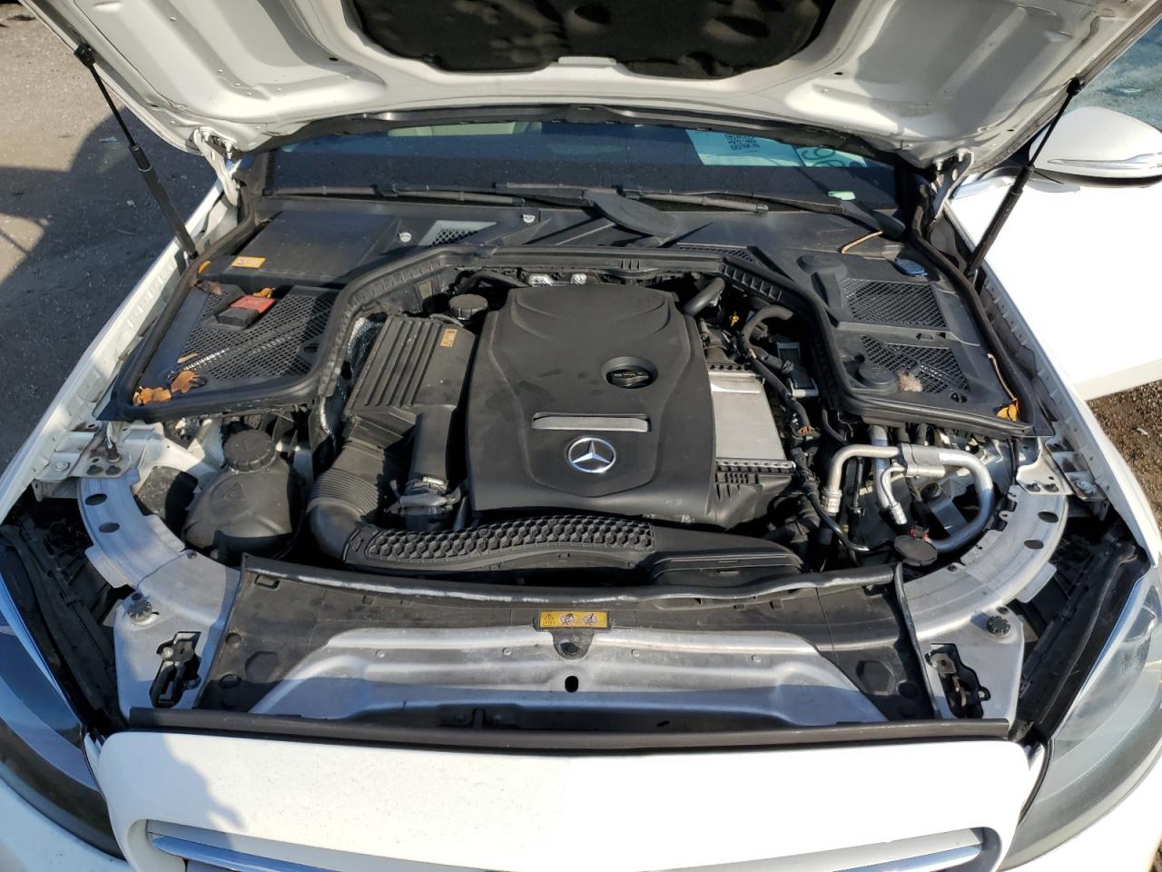2015 Mercedes-Benz C-klasse - Image 11