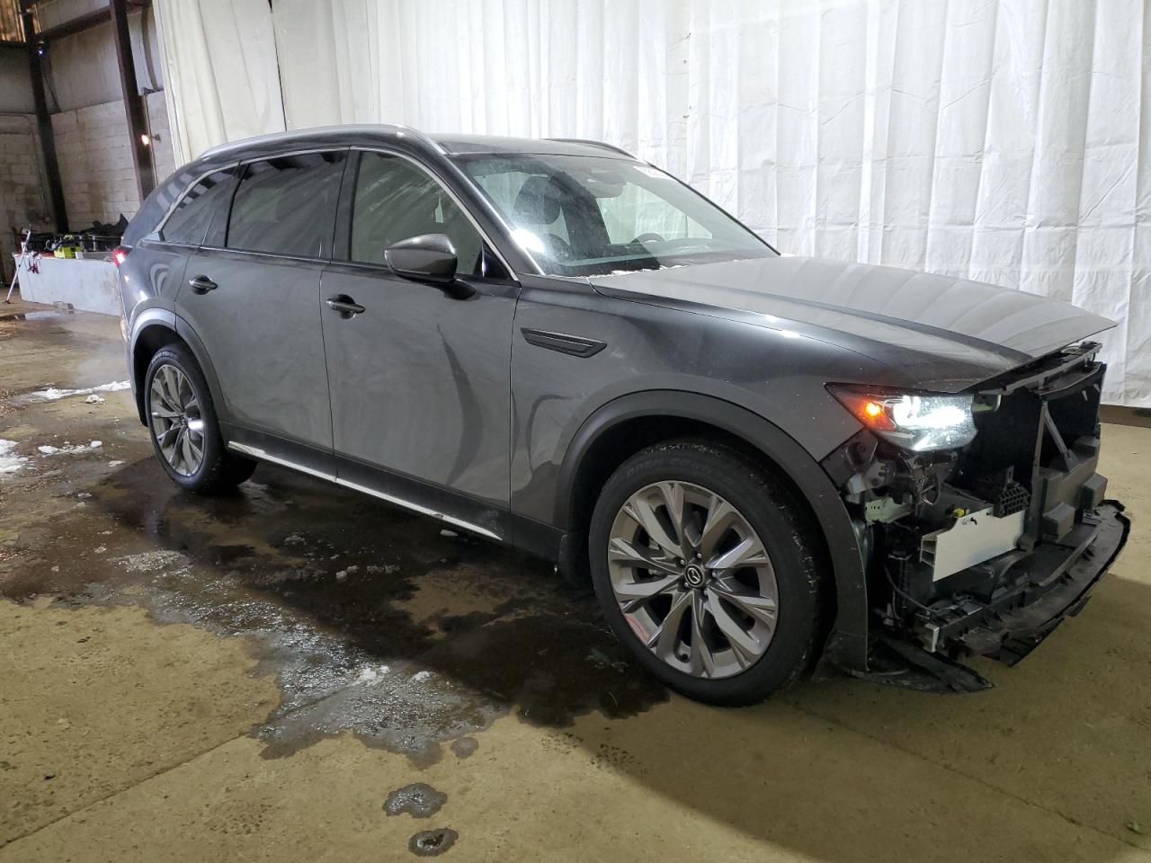 2024 Mazda CX-90 - Image 4
