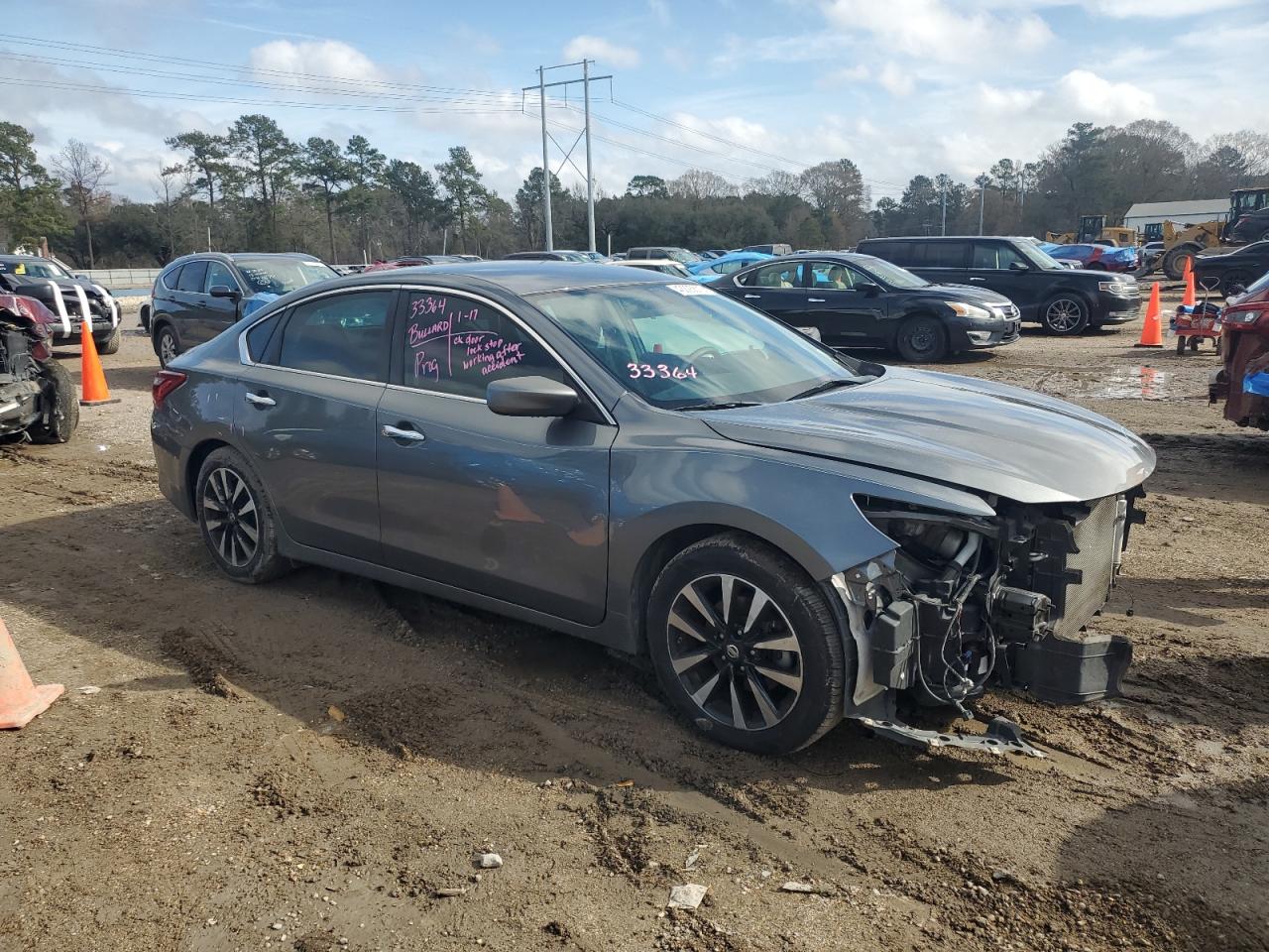 2018 Nissan Altima - Image 4