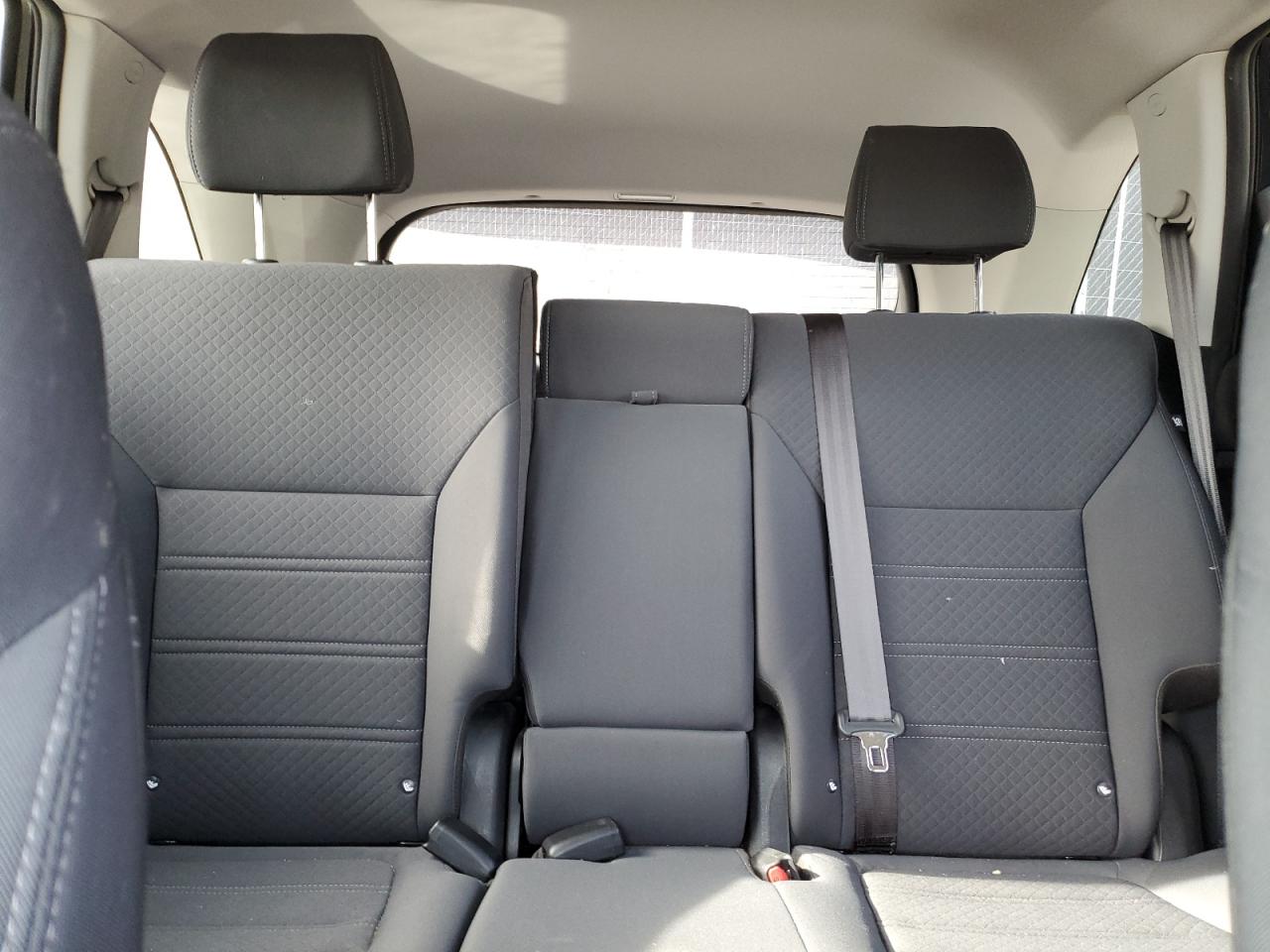 2017 Kia Sorento - Image 10