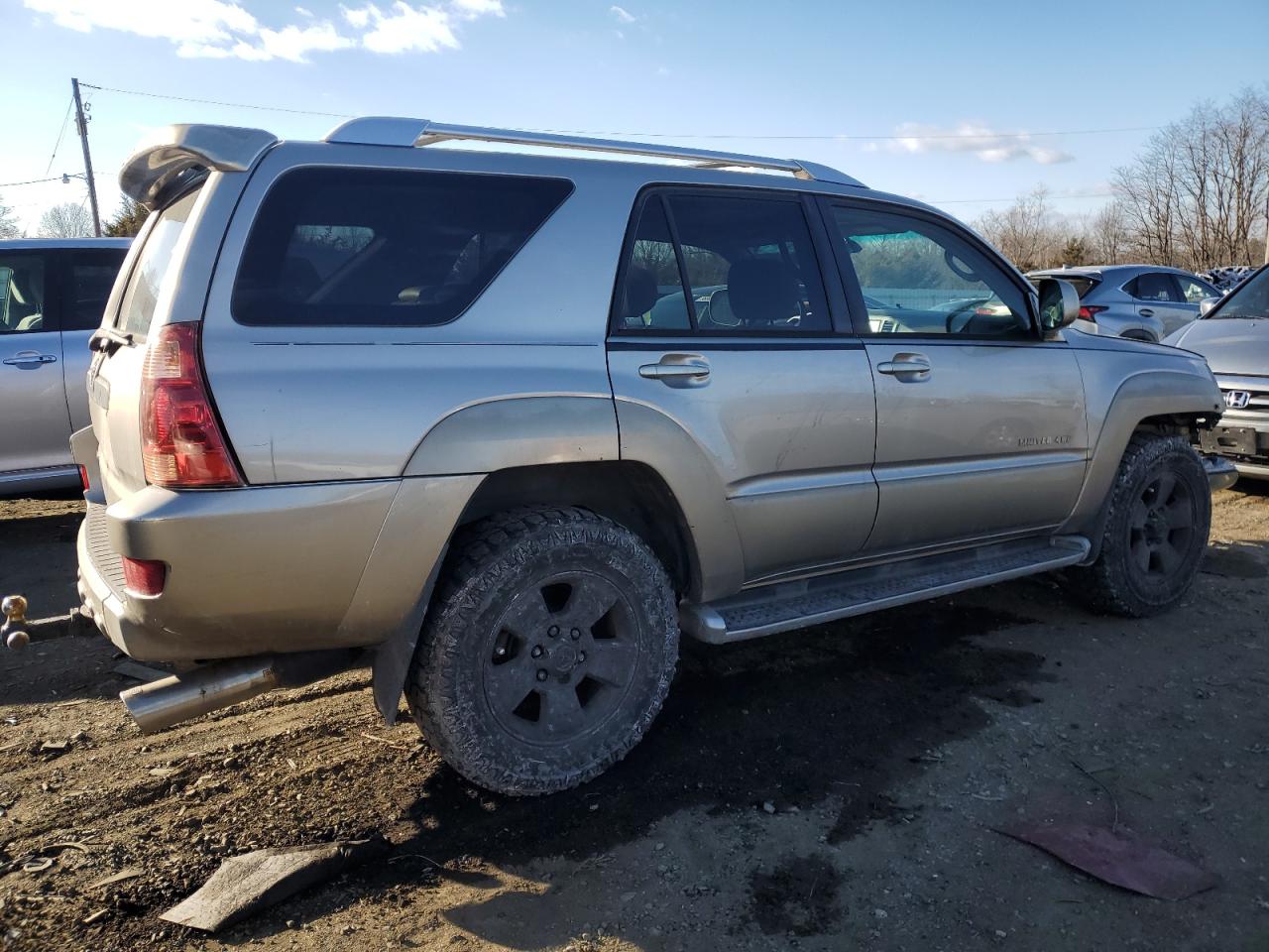 2004 Toyota 4Runner - Image 3