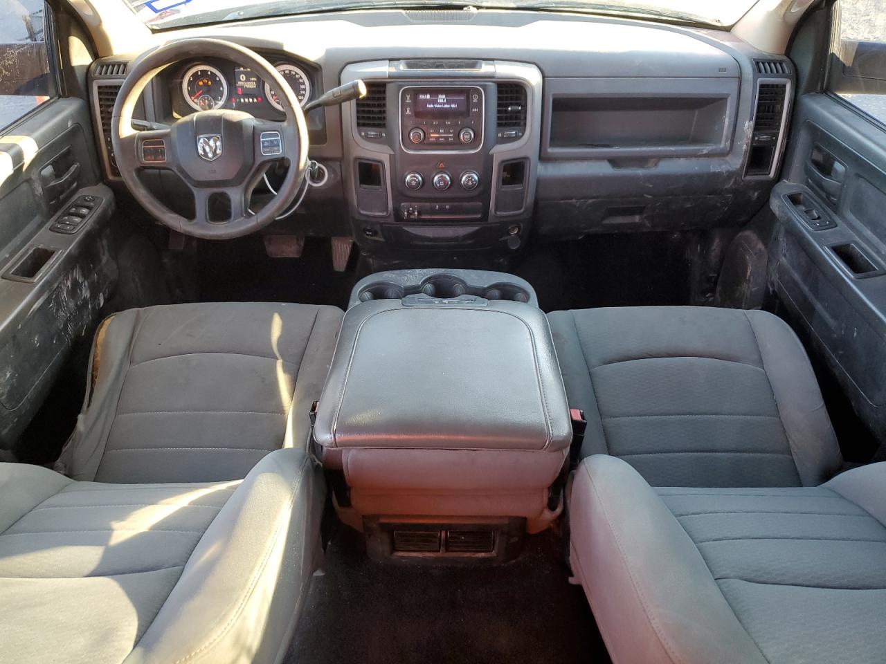 2014 RAM 3500 - Image 8