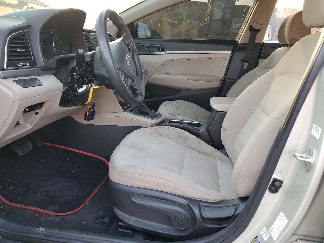 2017 Hyundai Elantra - Image 7