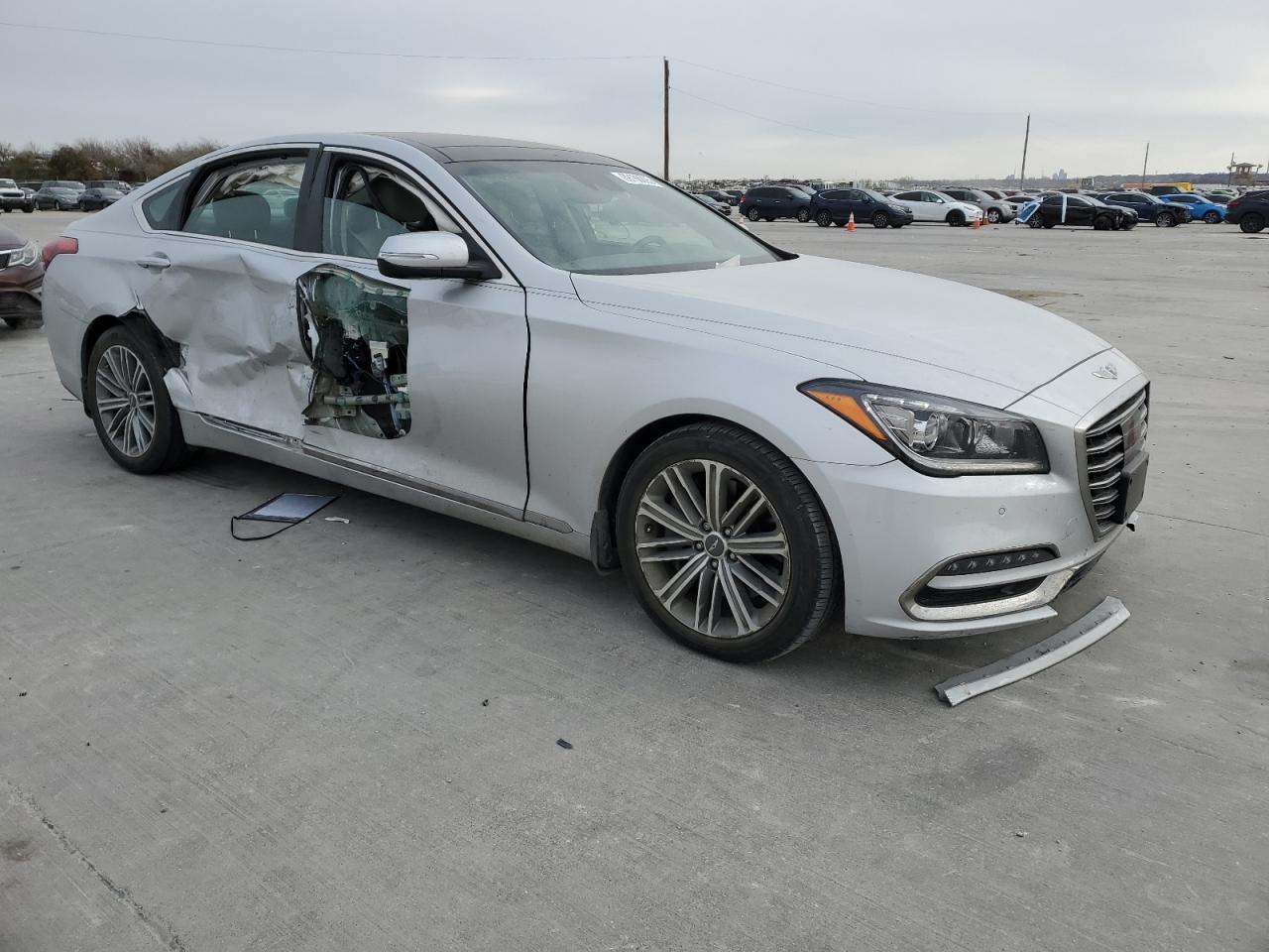 2018 Genesis G80 - Image 4