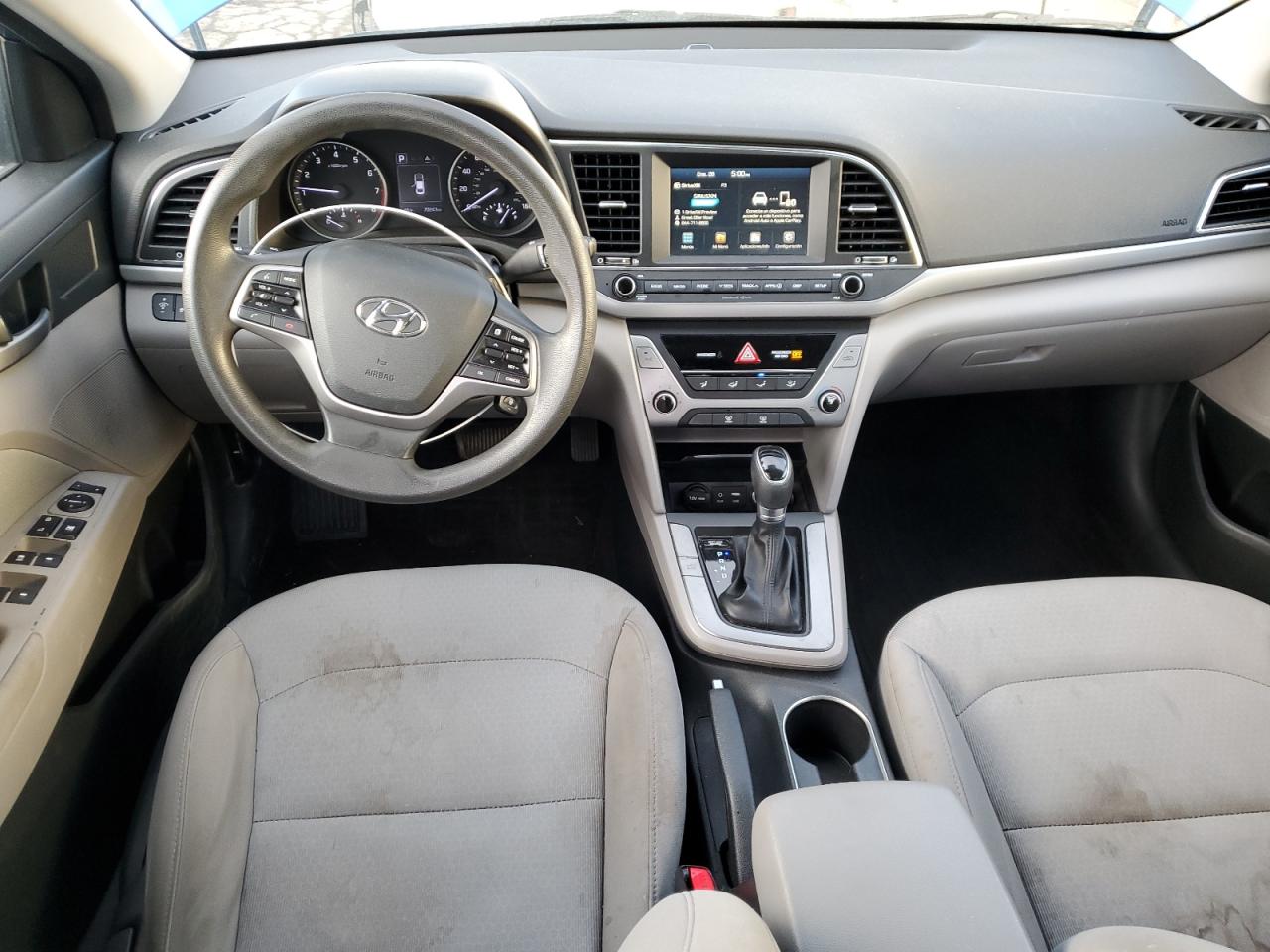 2018 Hyundai Elantra - Image 8