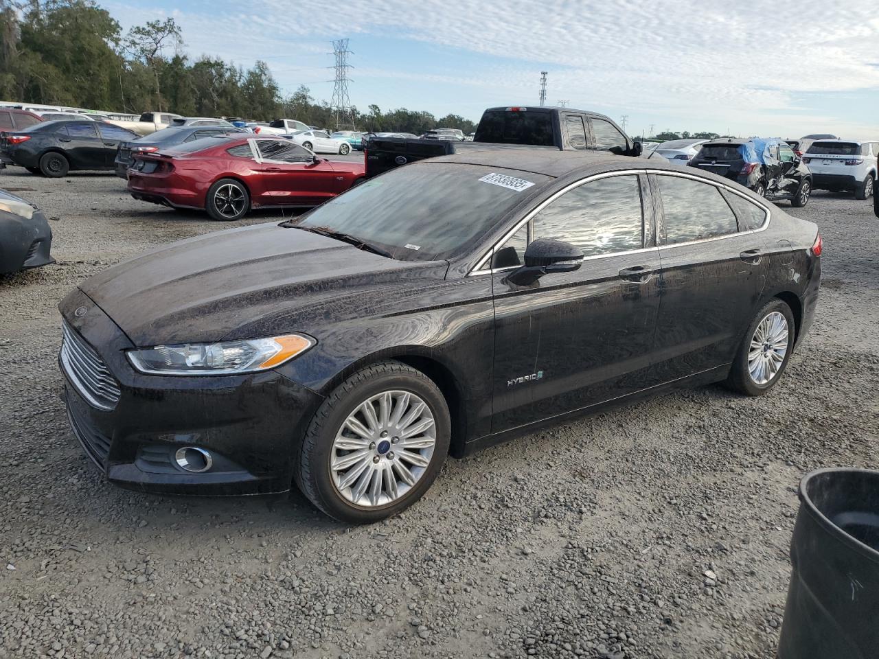 VIN 3FA6P0LU4GR364507 2016 FORD FUSION no.1