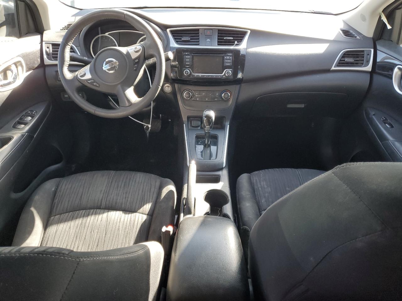 2017 Nissan Sentra - Image 8