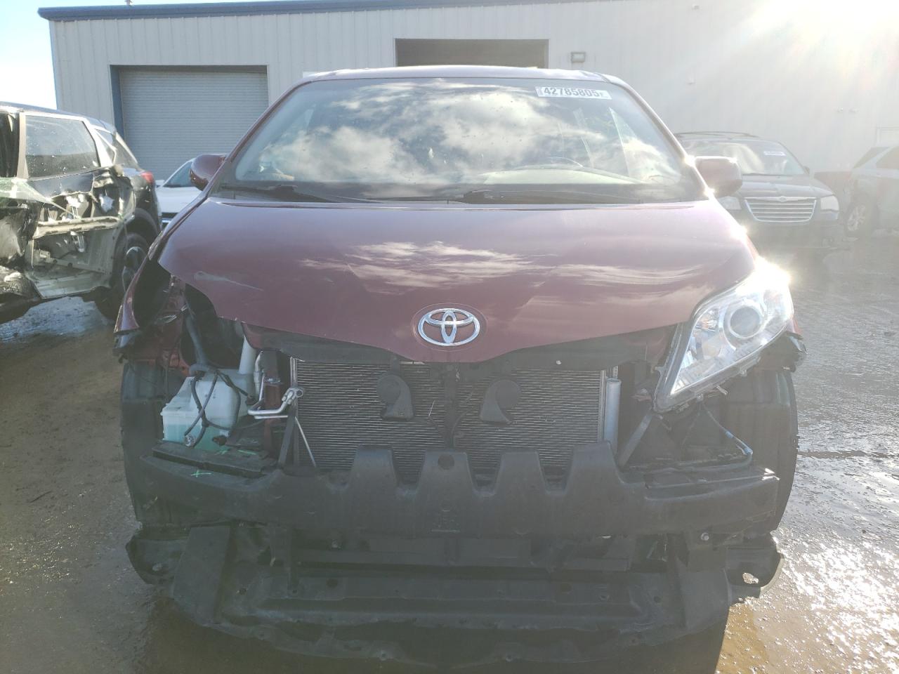 2015 Toyota Sienna - Image 5