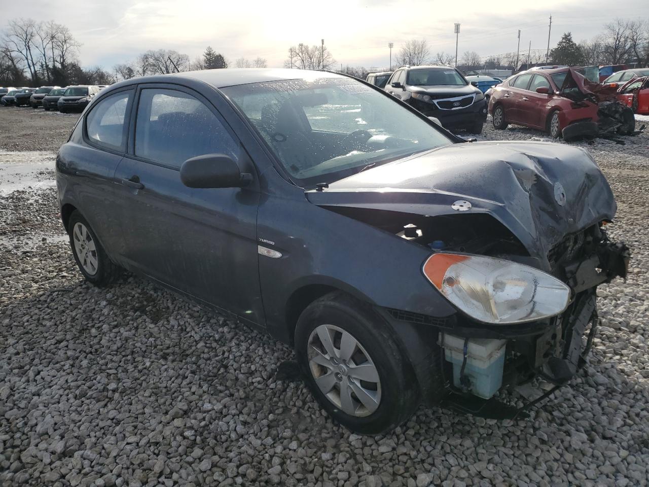 2011 Hyundai Accent - Image 4