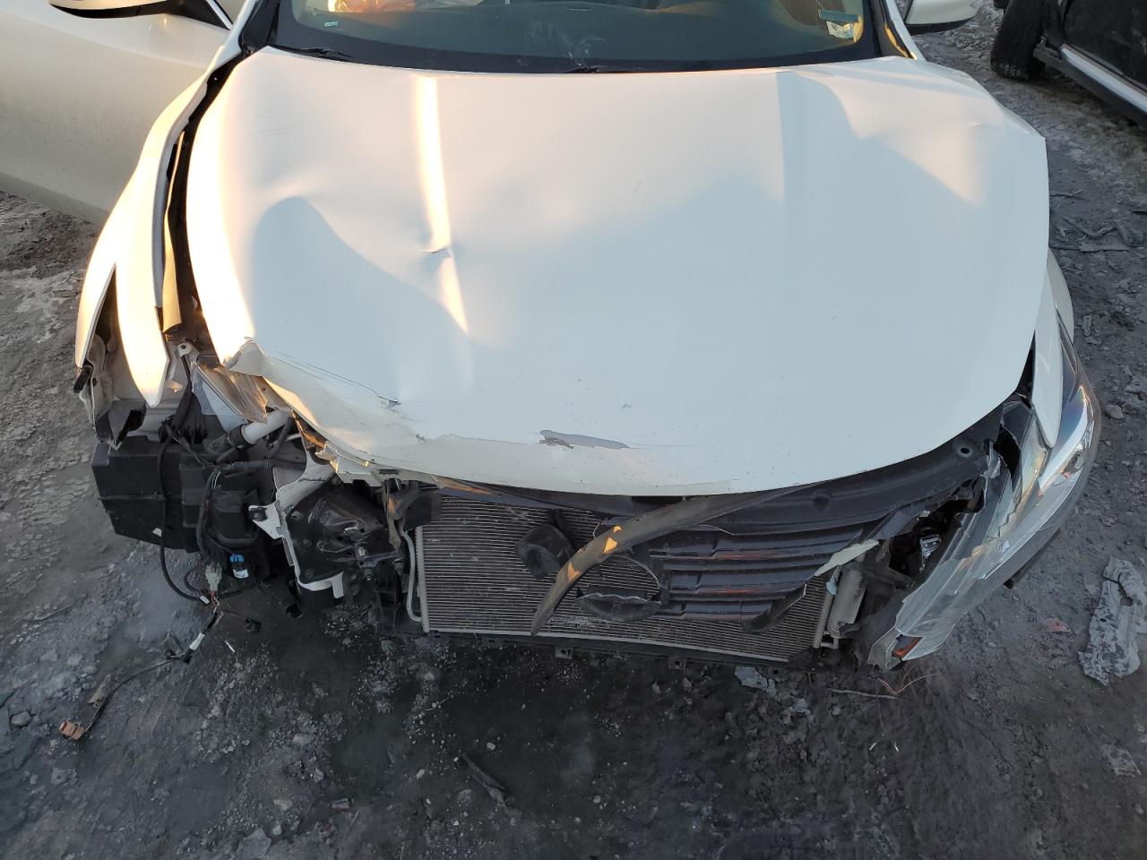 2016 Nissan Altima - Image 11