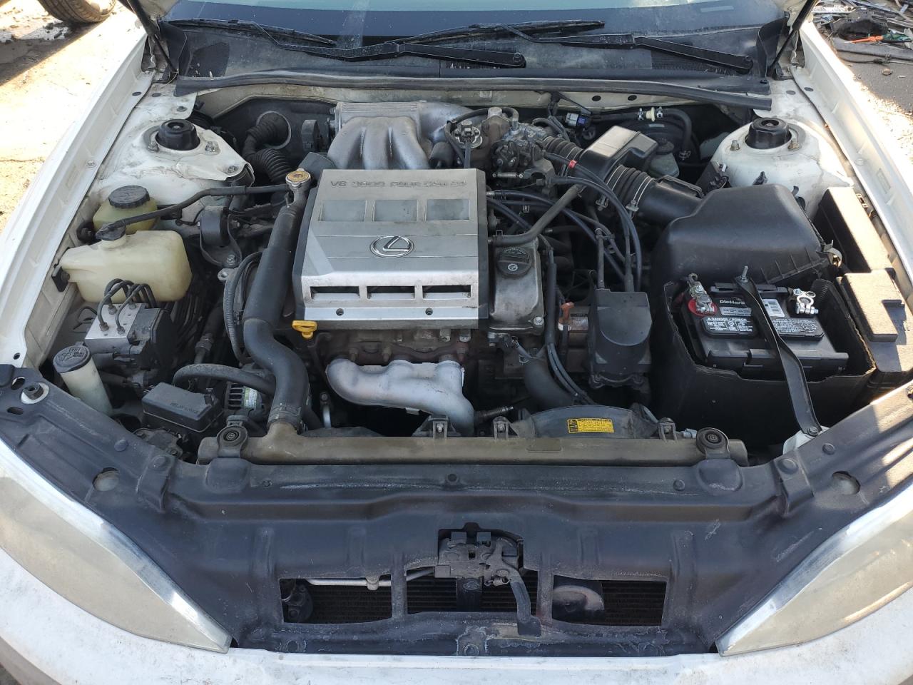 1997 Lexus ES - Image 13