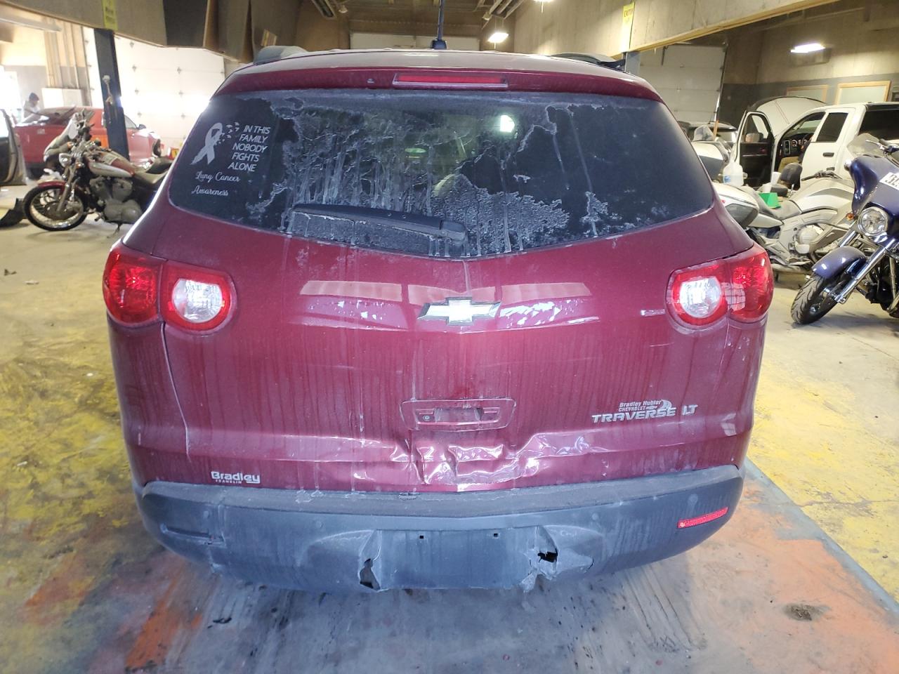 2011 Chevrolet Traverse - Image 6