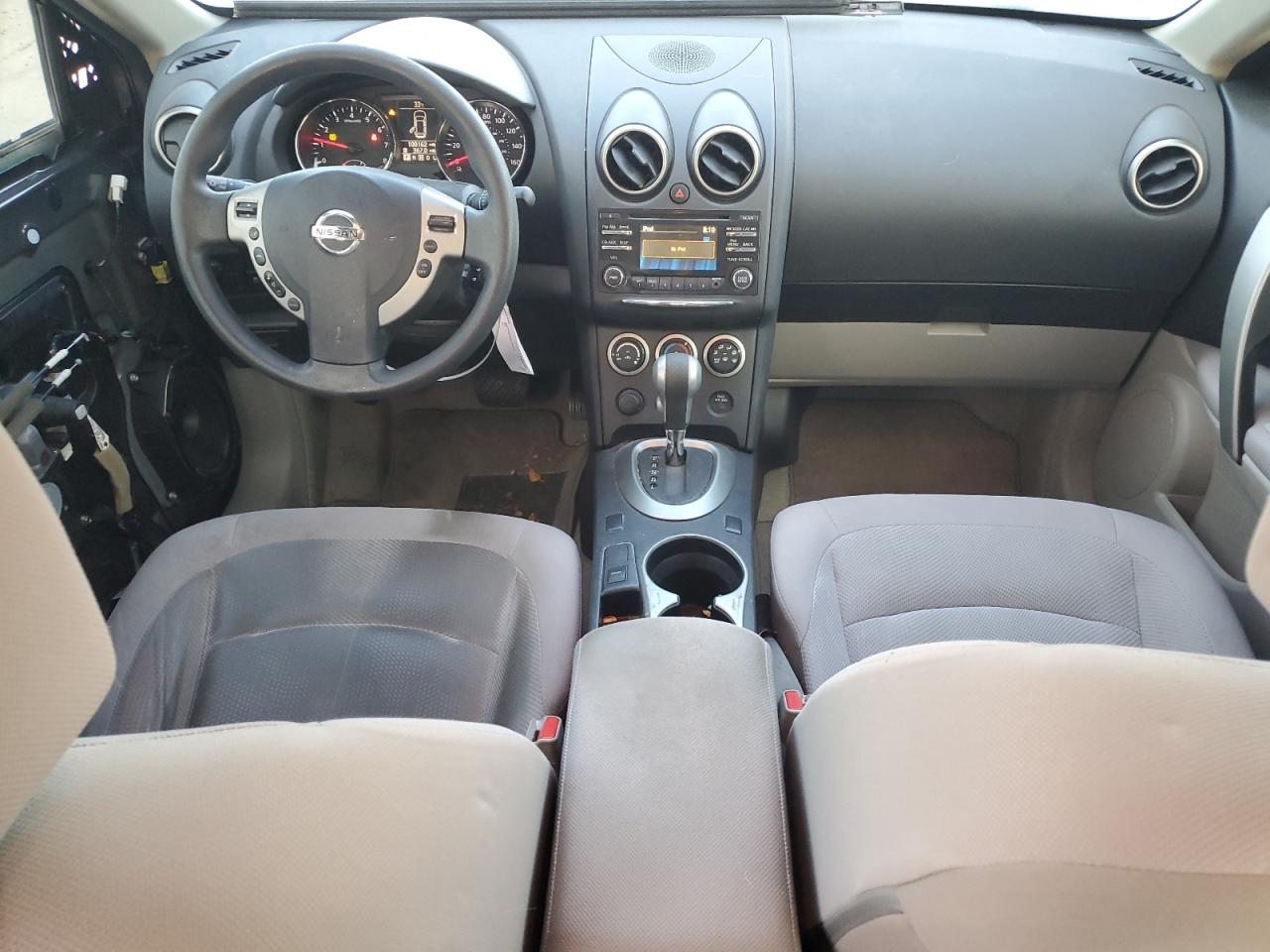 2015 Nissan Rogue - Image 8