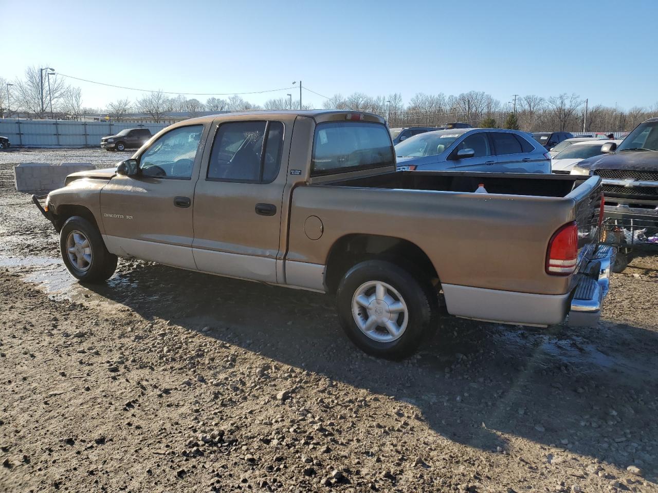 2000 Dodge Dakota - Image 2