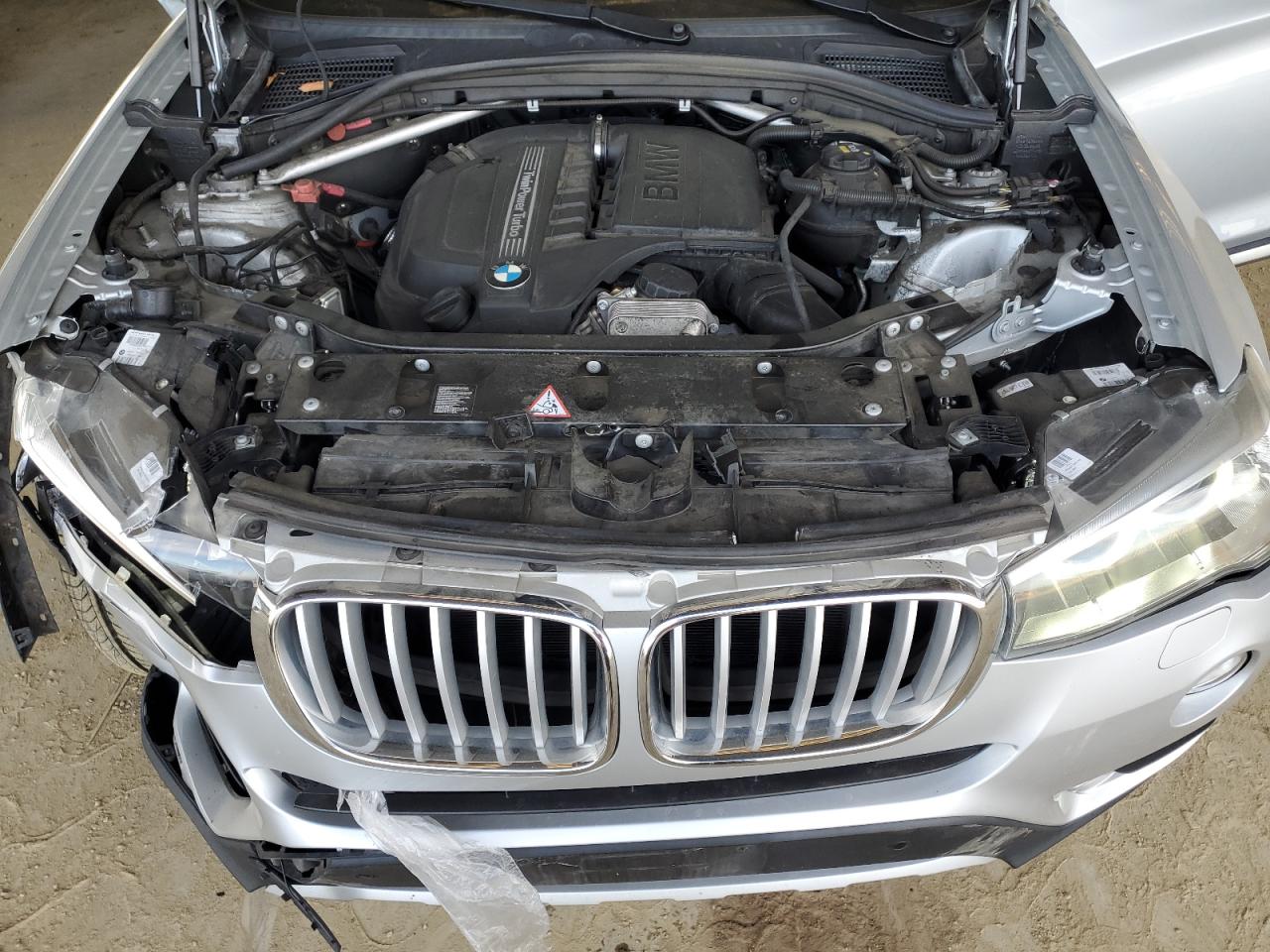 2016 BMW X3 - Image 12