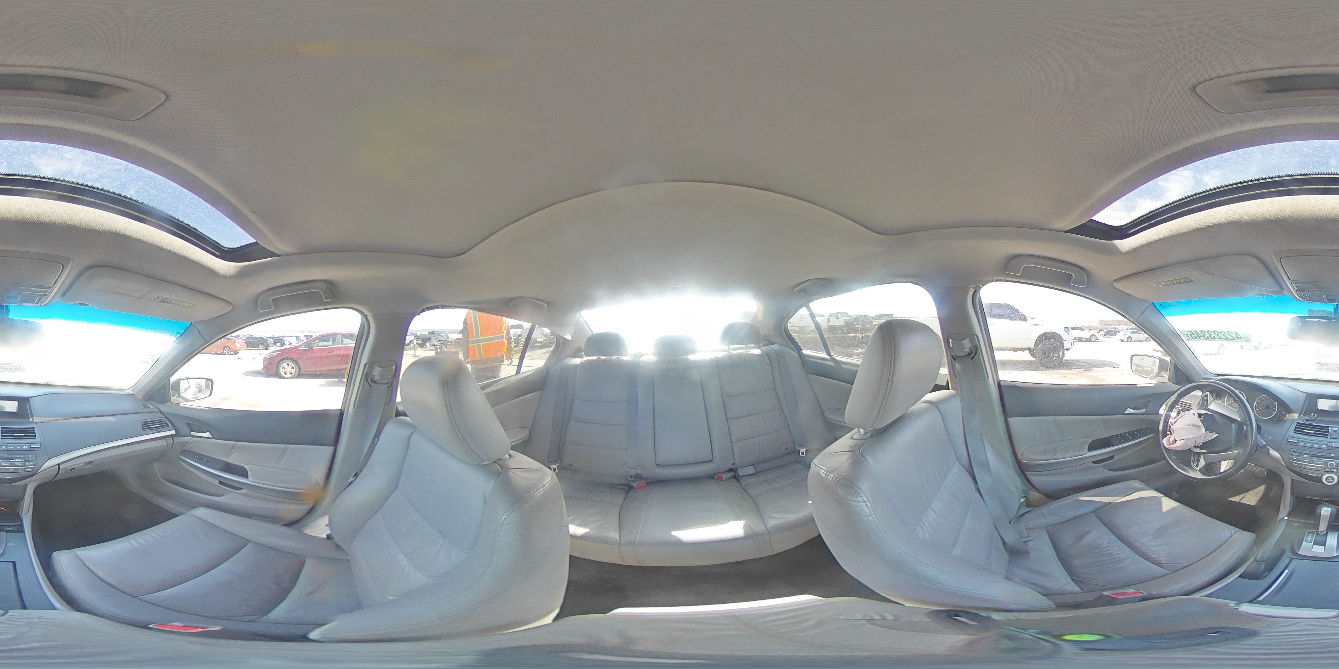 2009 Honda Accord - Image 12