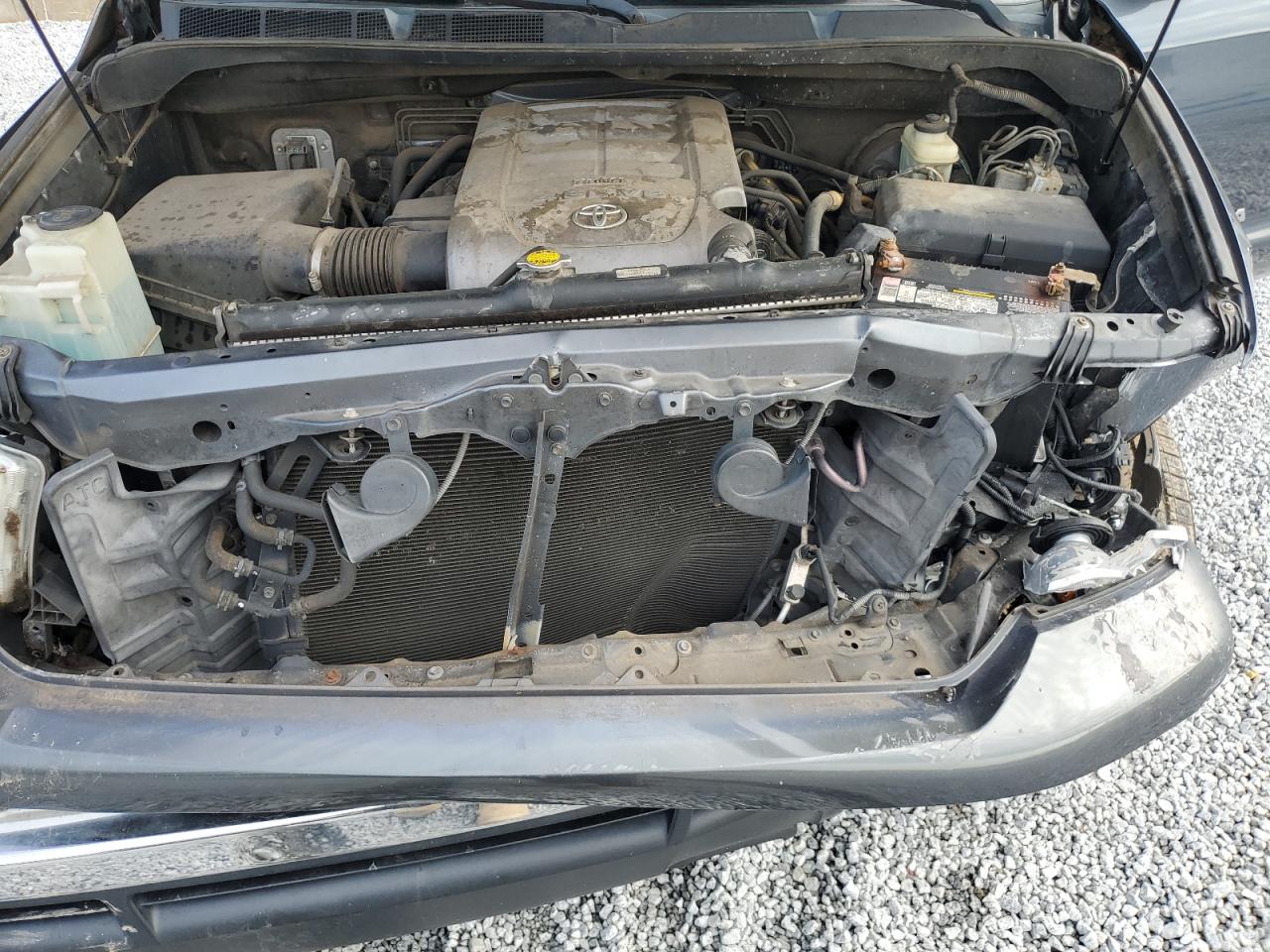 2010 Toyota Tundra - Image 11