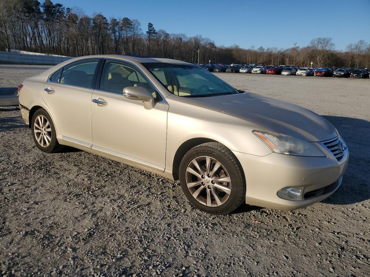 2012 Lexus ES - Image 4