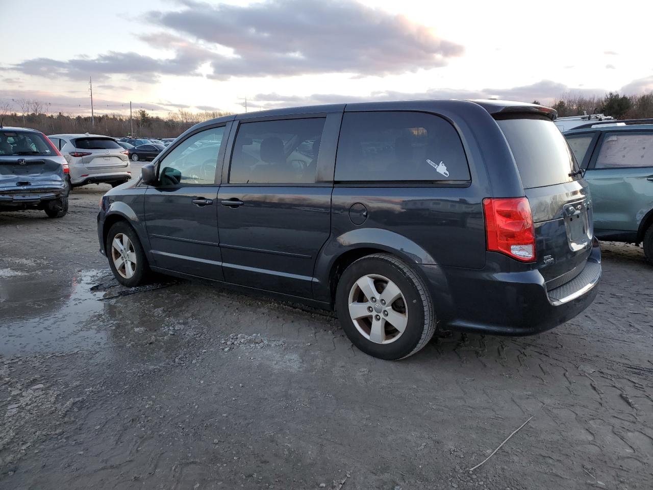 VIN 2C4RDGBG7DR628874 2013 DODGE CARAVAN no.2