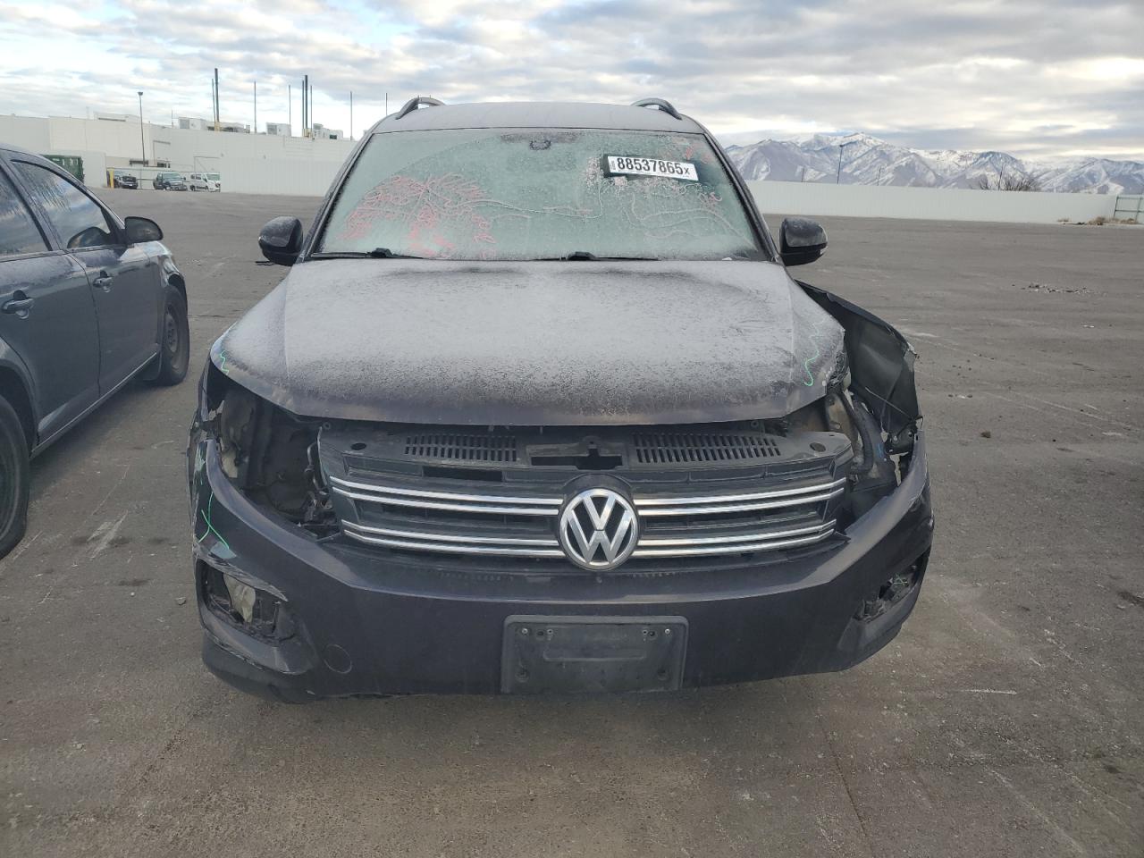 2016 Volkswagen Tiguan - Image 5