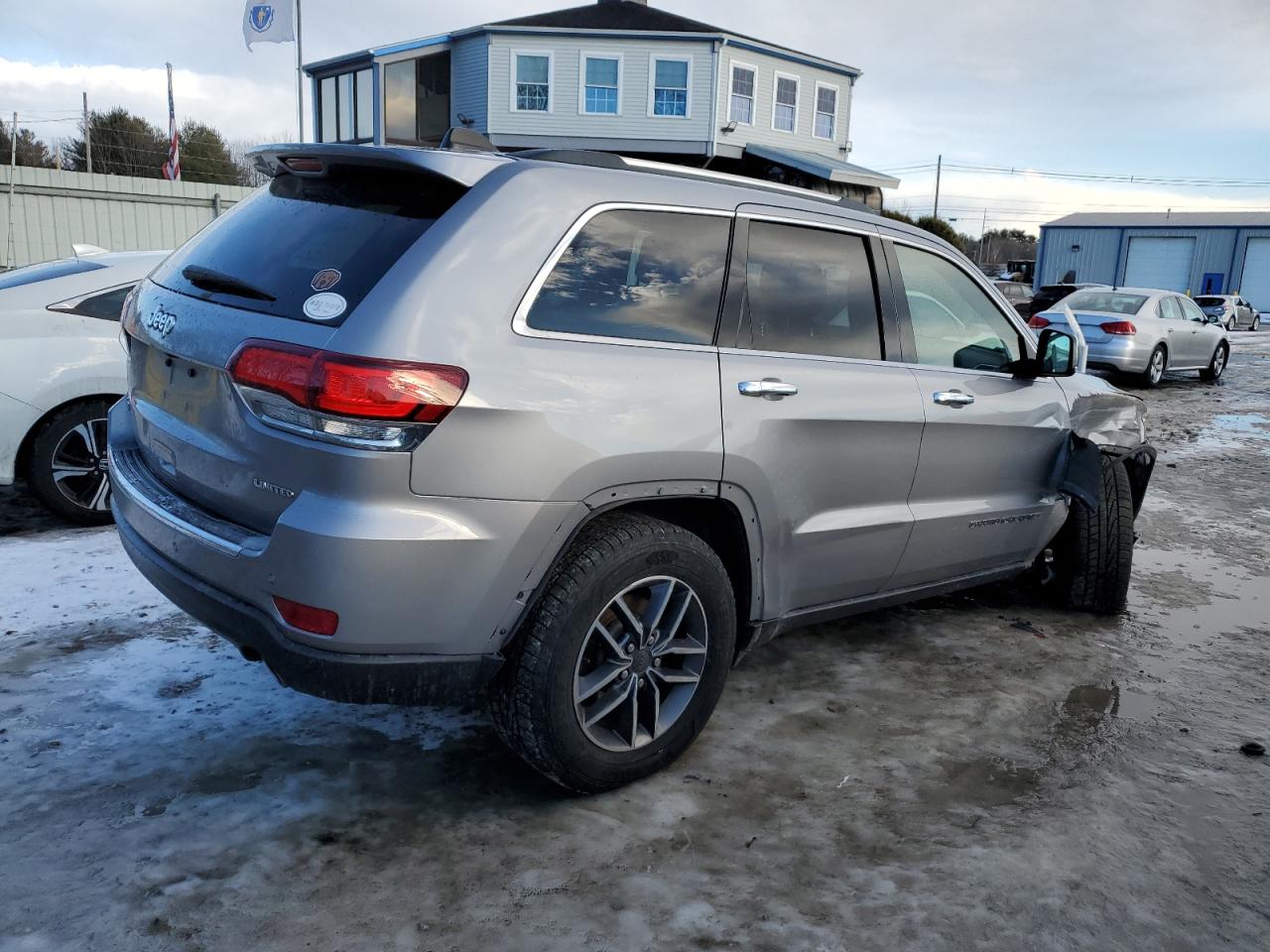 2020 Jeep Grand Cherokee - Image 3