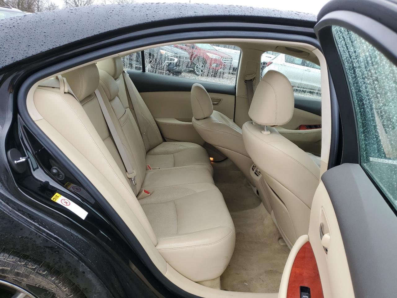 2009 Lexus ES - Image 10