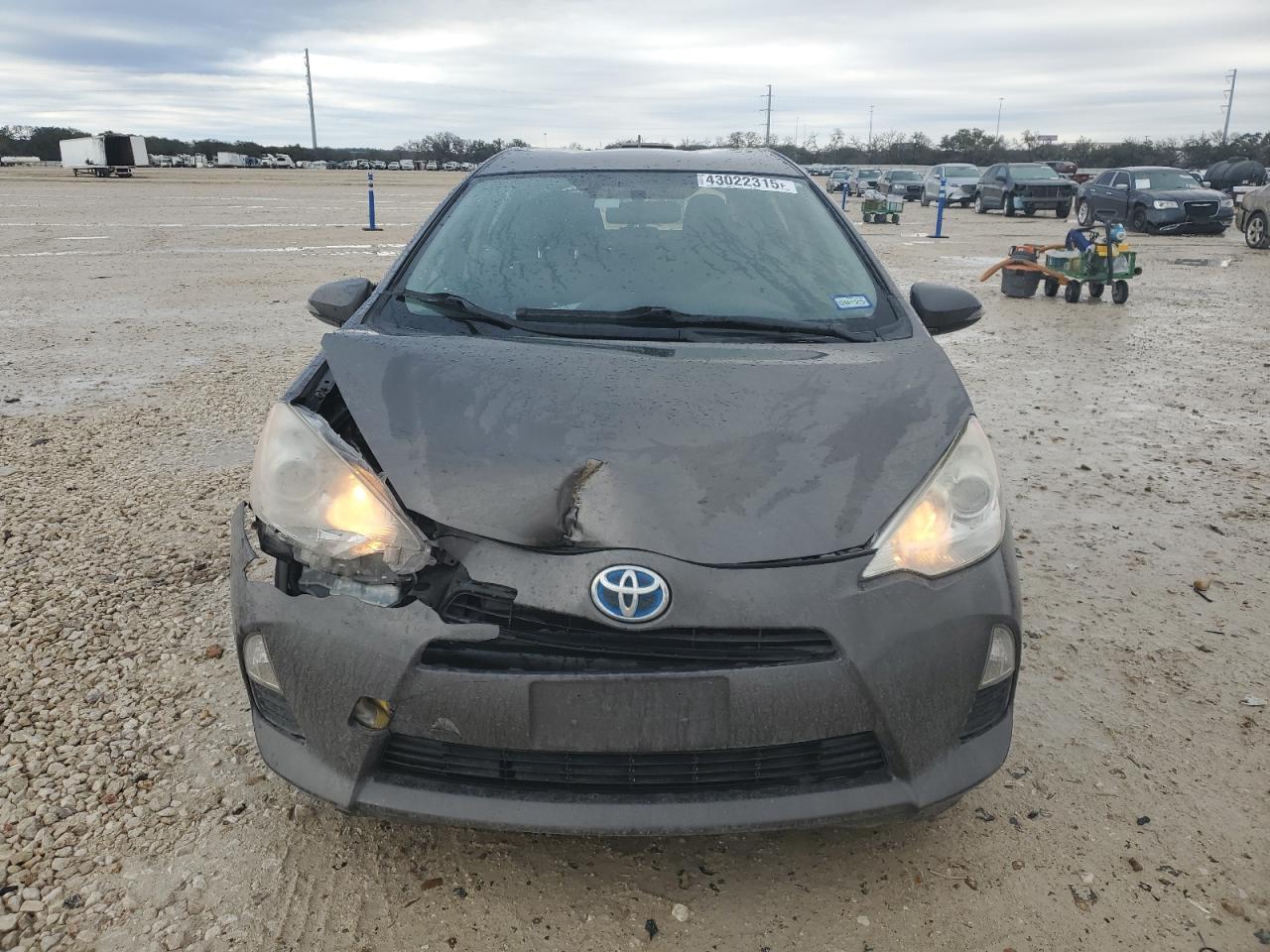 2012 Toyota Prius - Image 5
