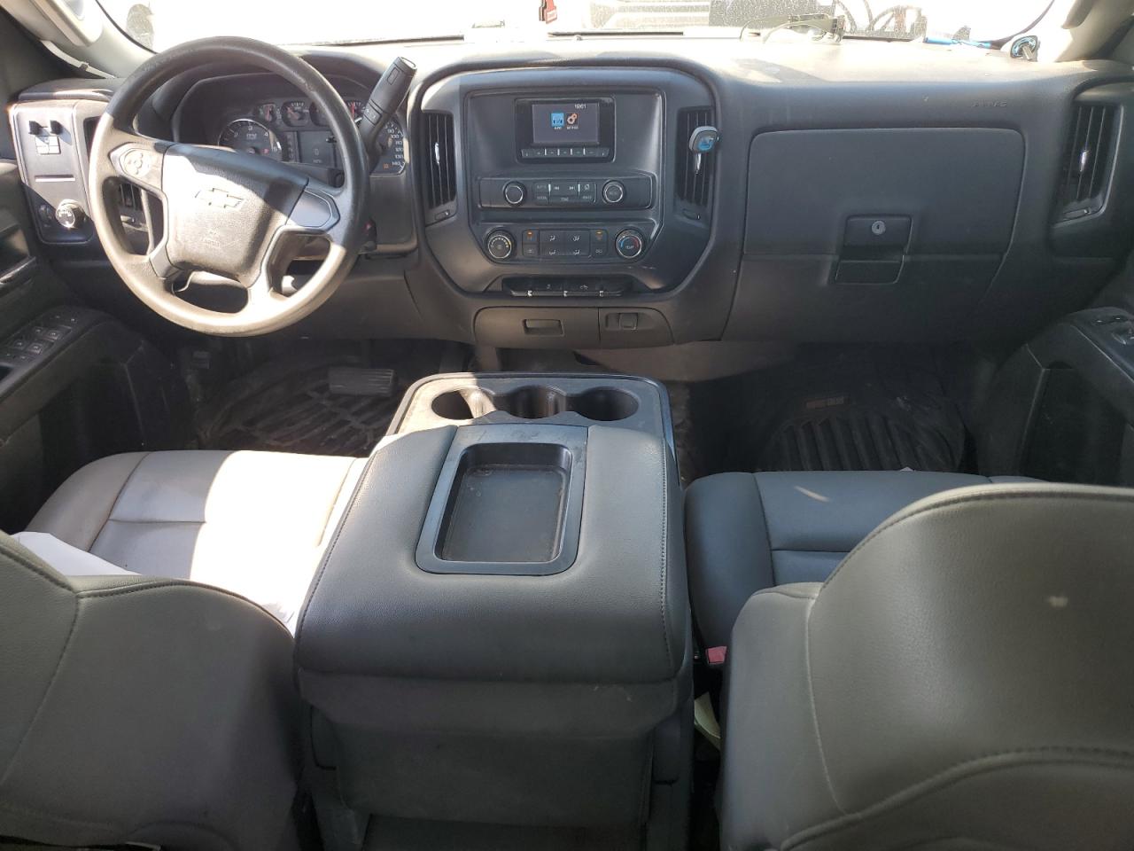 2015 Chevrolet Silverado - Image 8