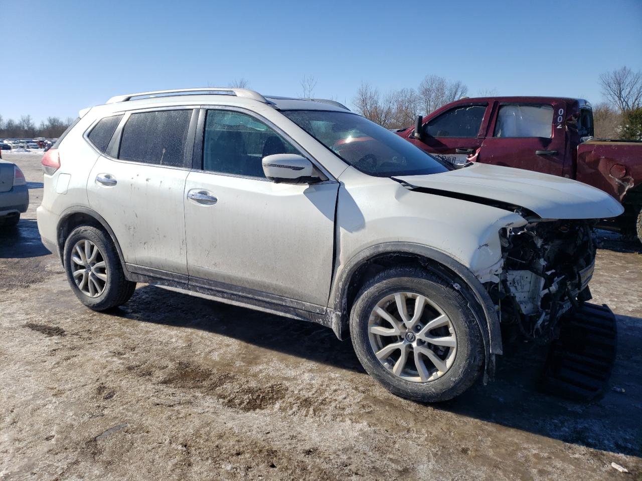 2017 Nissan Rogue - Image 4