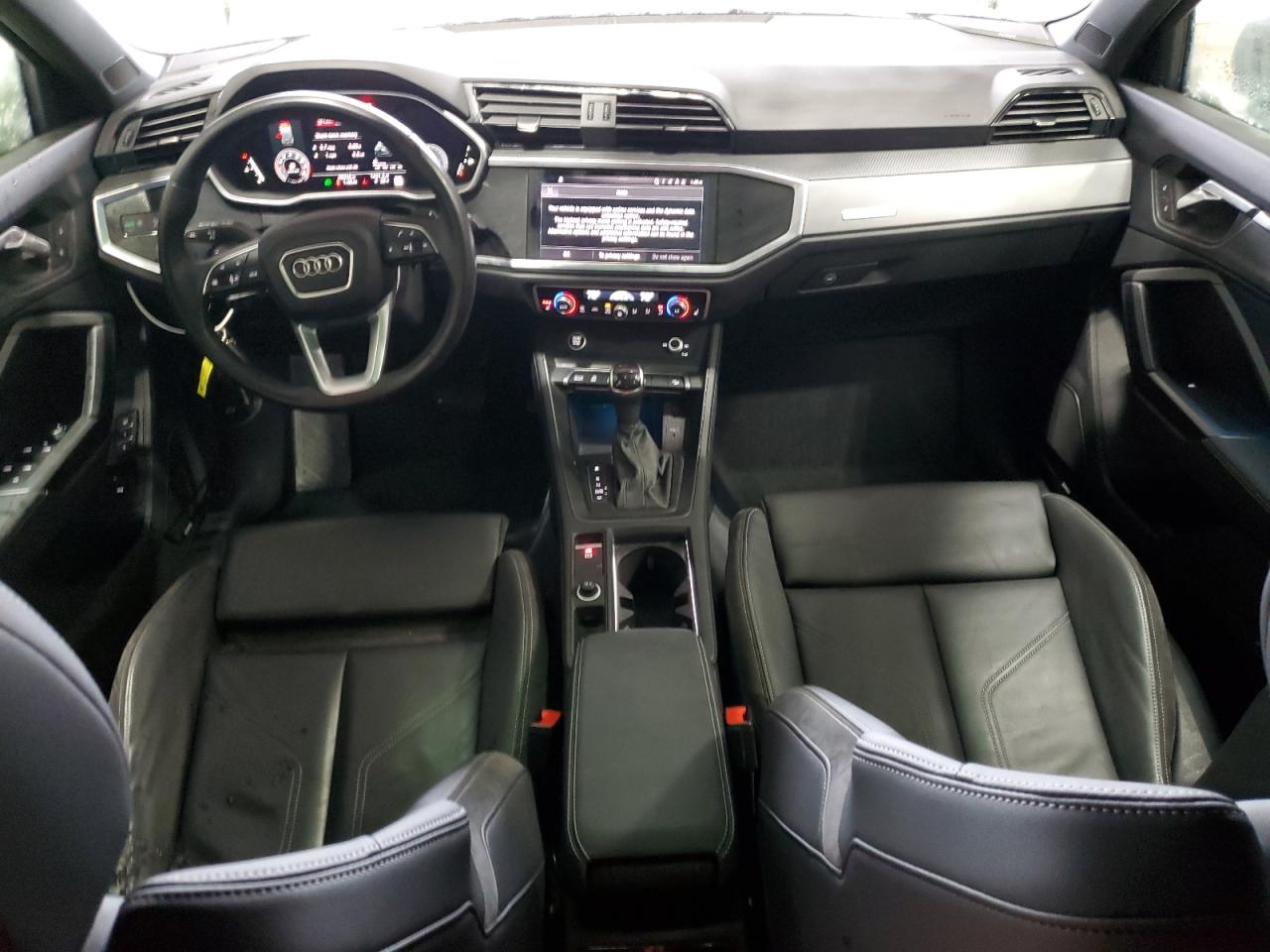2022 Audi Q3 - Image 8