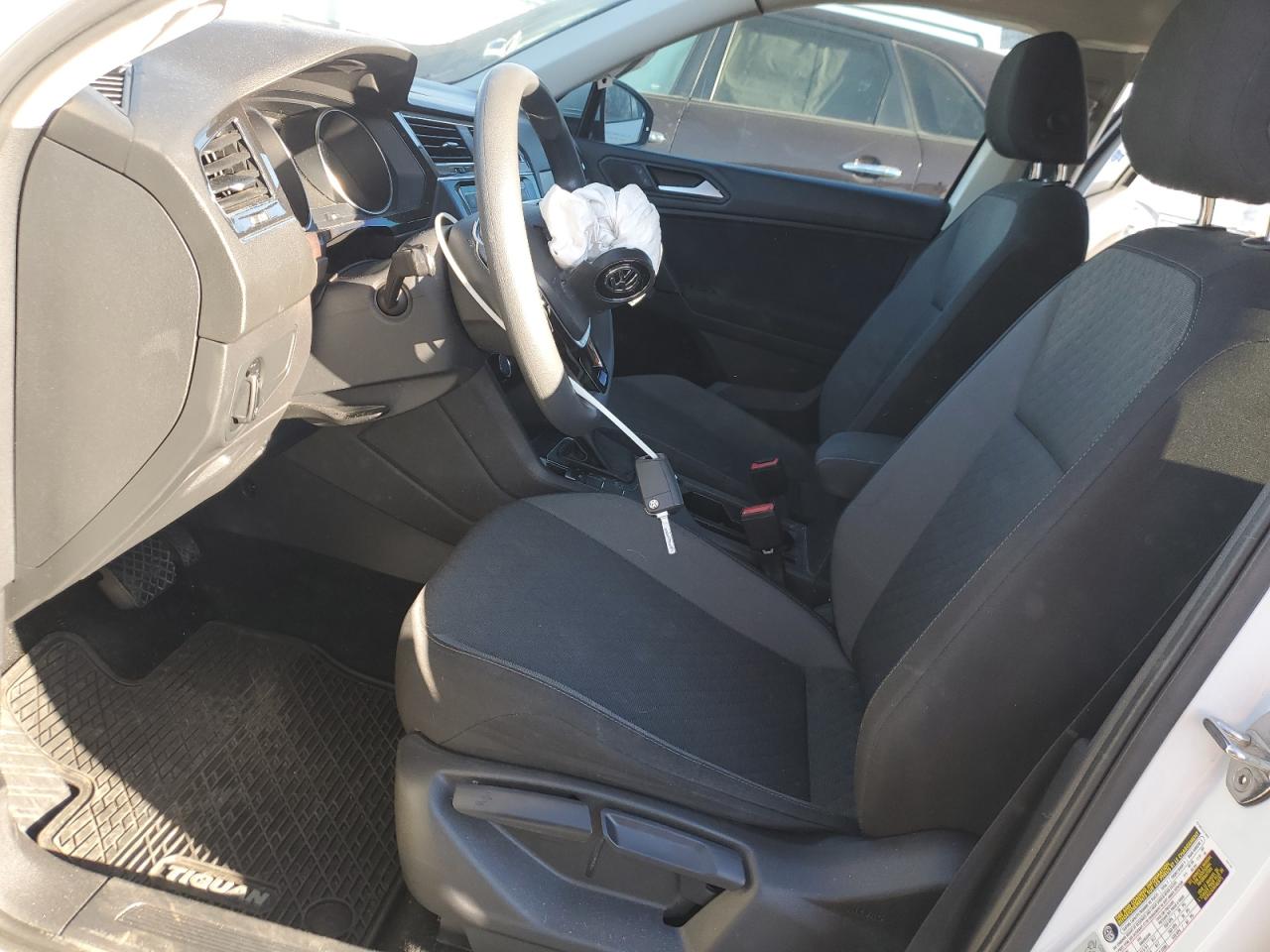 2019 Volkswagen Tiguan - Image 7